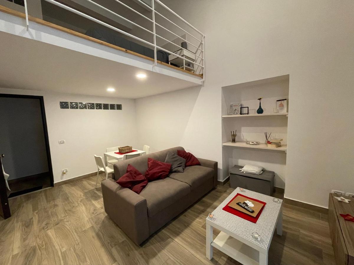 La Casa Spagnola Napoli ภายนอก รูปภาพ