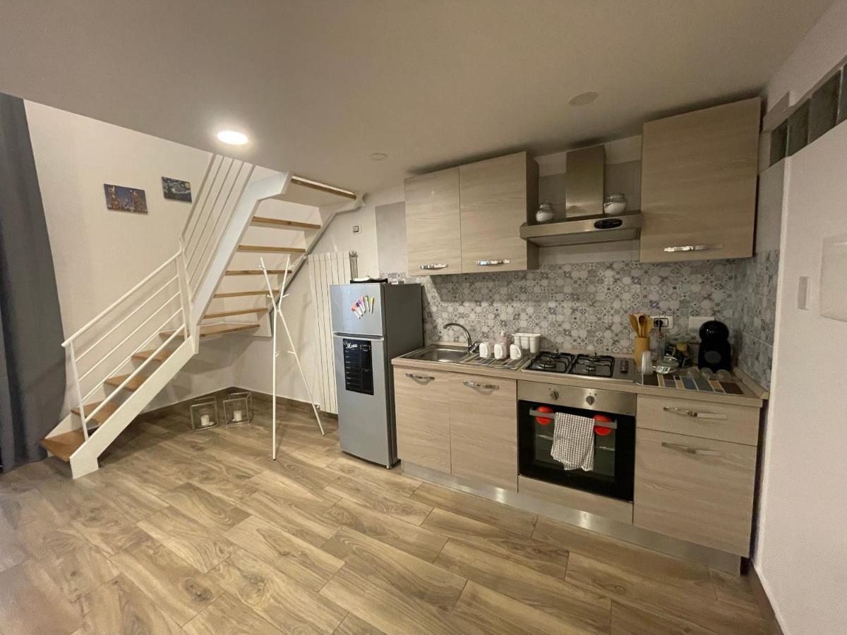 La Casa Spagnola Napoli ภายนอก รูปภาพ